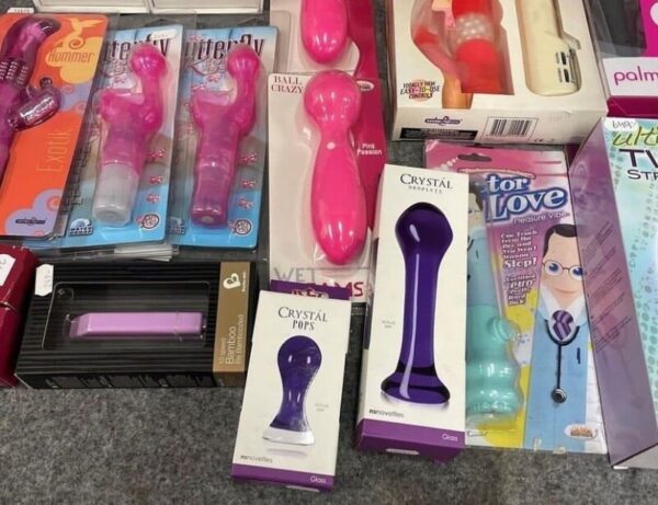 BULK SEX TOYS PALLETS