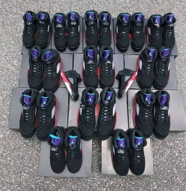 Jordan Shoes Pallet