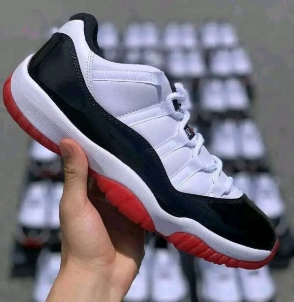 Jordan Shoes Pallet