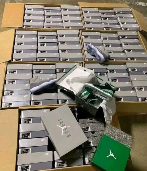 Jordan Shoes Pallet