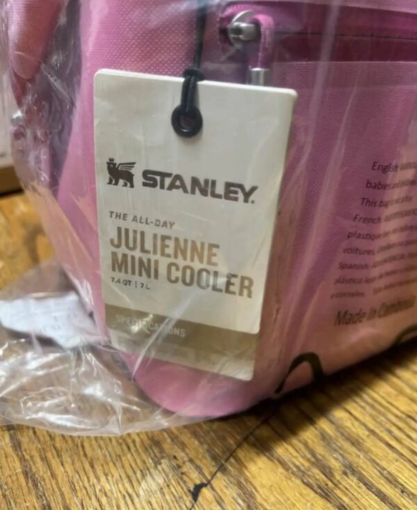 Julienne Mini Cooler Pallets