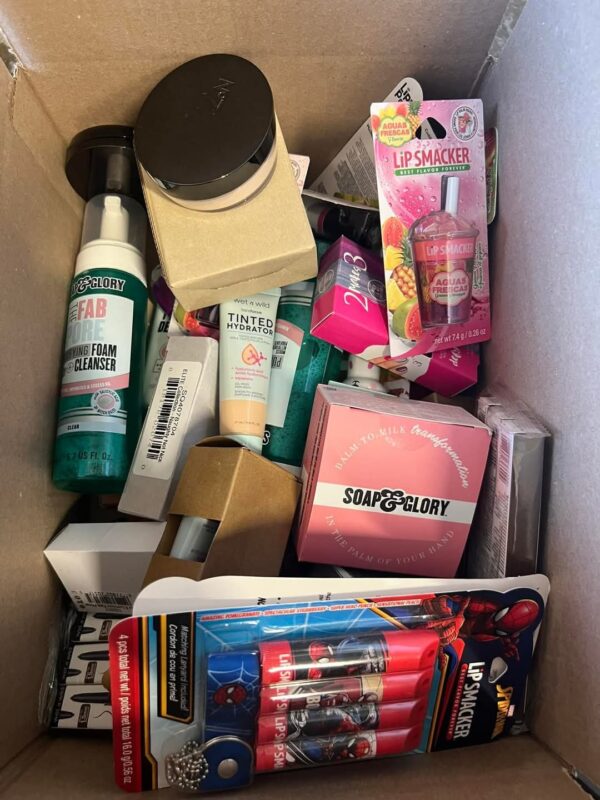 Buy Makeup Mystery Box Pallets