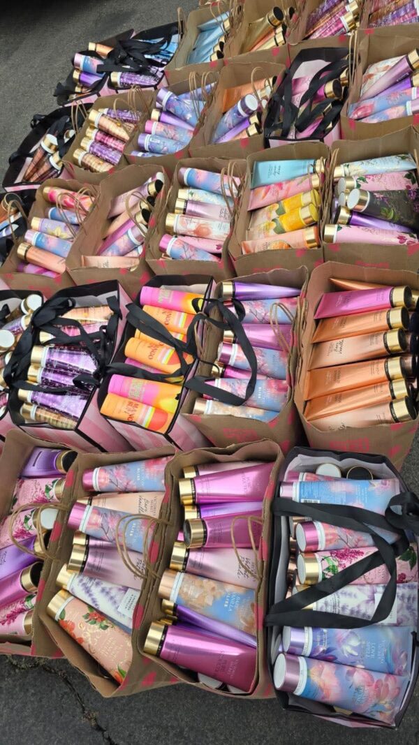 Victoria Secrets Pallets