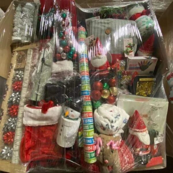 Christmas Wonderland Pallets