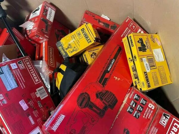 DeWalt & Milwaukee Tools Pallet (Mixed)