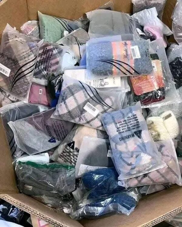 Men And Women Clothing Pallet