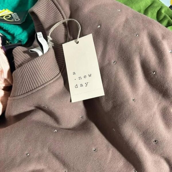 Men And Women Clothing Pallet