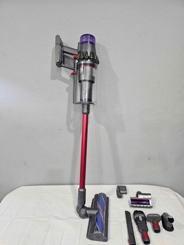 Dyson Stick Vacuum Cleaner – Full Pallet (60 Units)