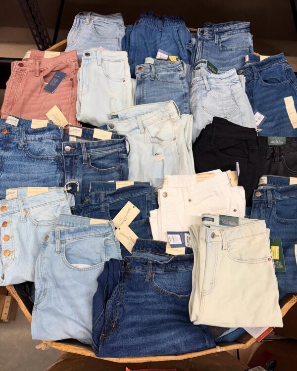 Wholesale Pallet of Women’s Jeans