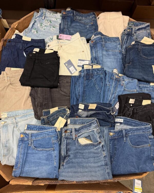 Wholesale Pallet of Women’s Jeans