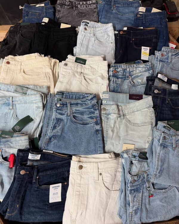 Wholesale Pallet of Women’s Jeans