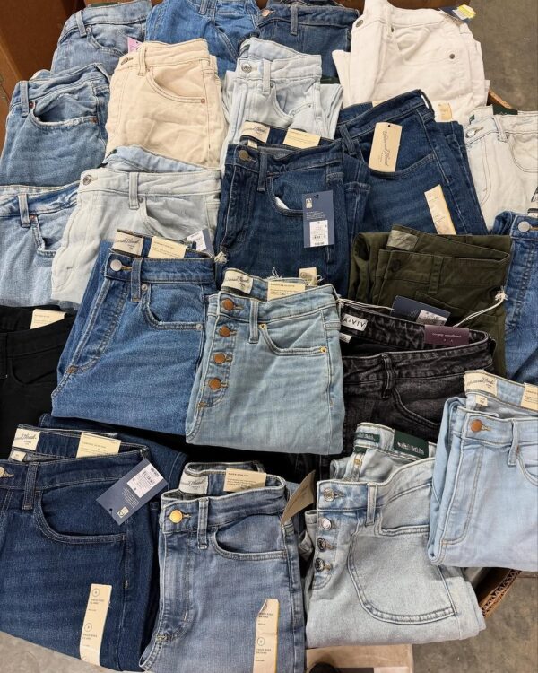 Wholesale Pallet of Women’s Jeans