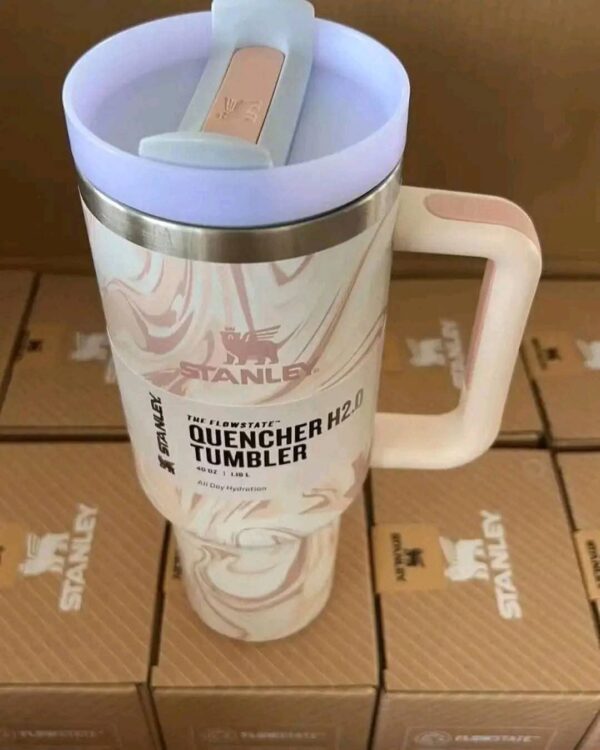 Stanley x Starbucks Cup Pallets