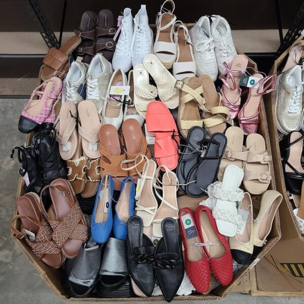 TARGET WOMEN’S SHOE PALLETS