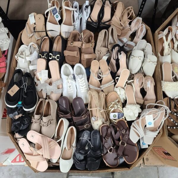 TARGET WOMEN’S SHOE PALLETS