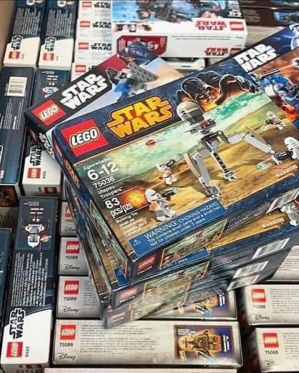 LEGO PALLET
