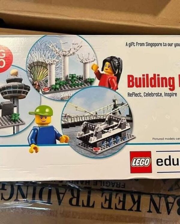 LEGO PALLET