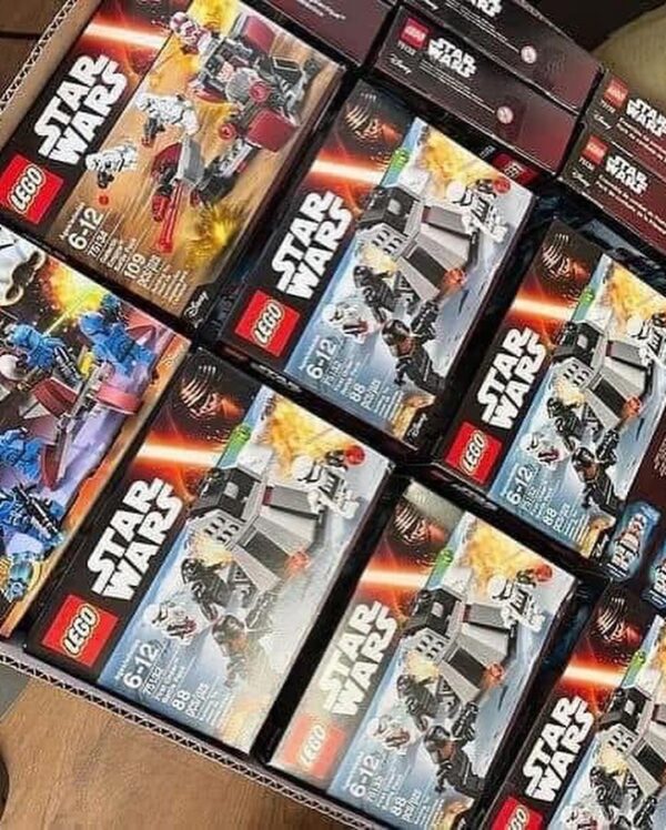 LEGO PALLET