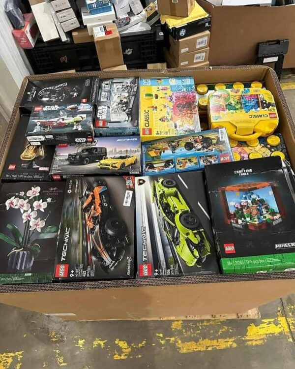 LEGO PALLET