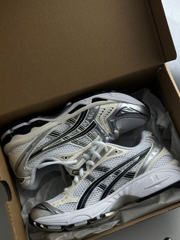 ASICS SHOES PALLET - Wholesale Pallet Sourcing