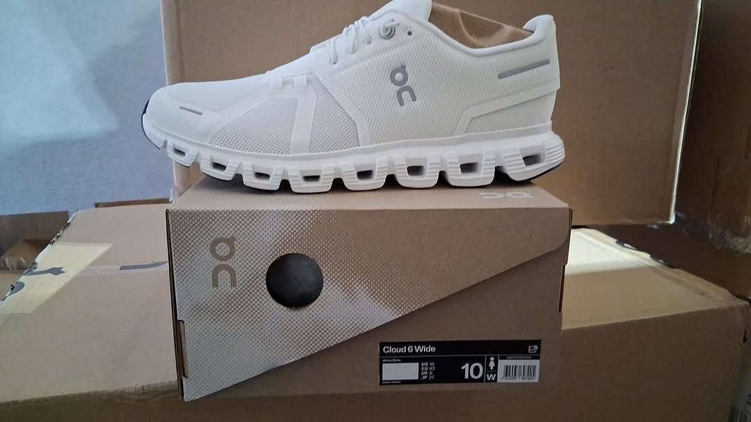 Premium Mixed On Cloud Running Shoes Pallet – 100 Pairs | Bulk Wholesale Footwear