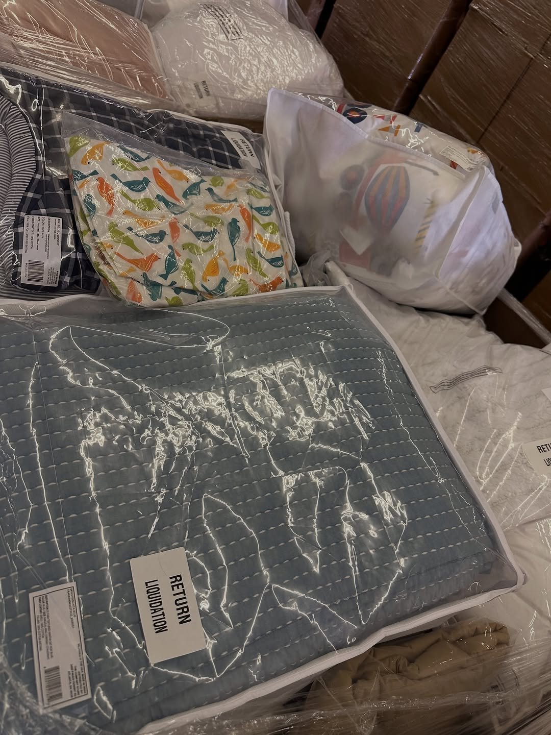 Company Store Bedding & Home Liquidation Pallets