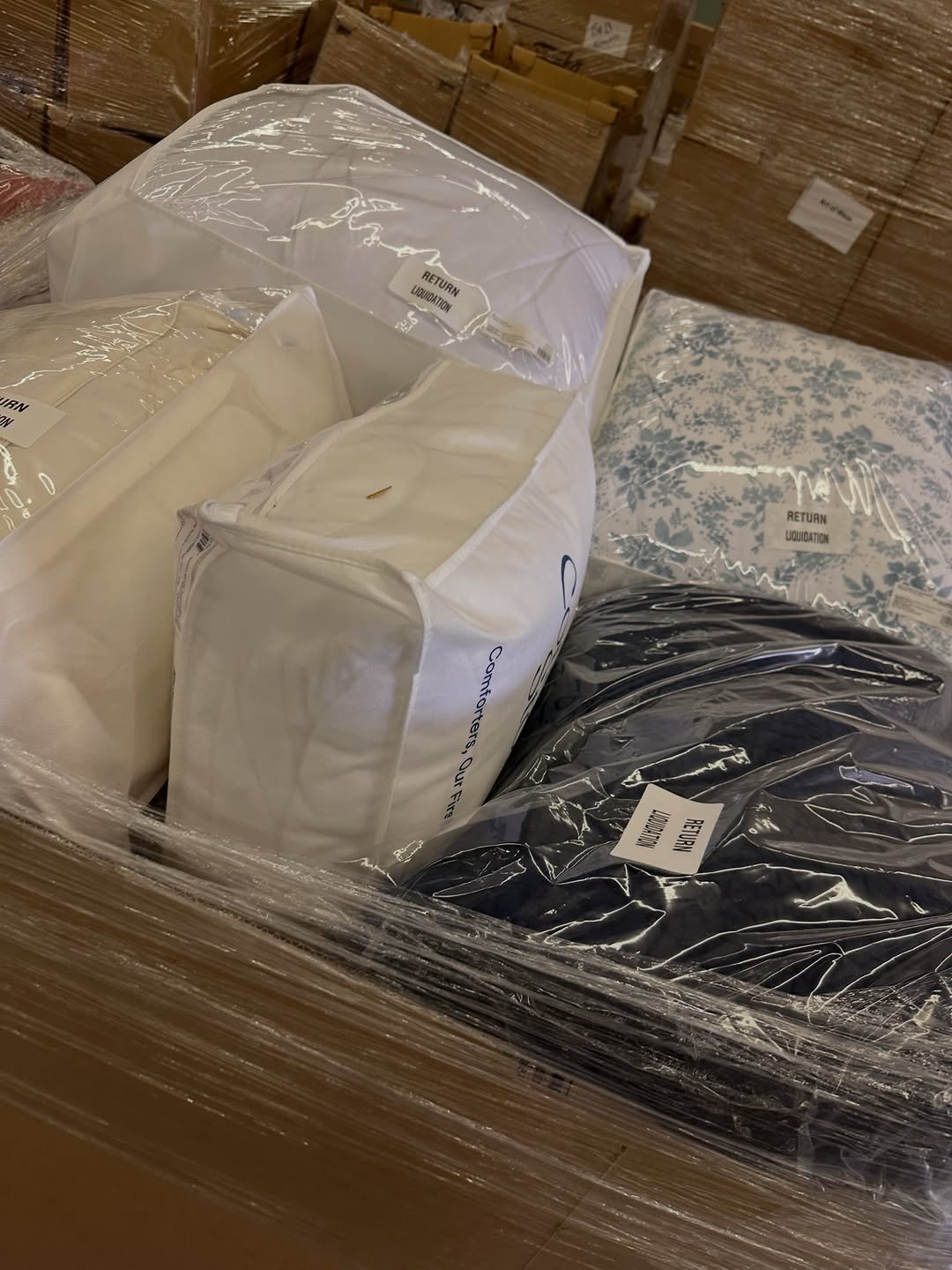 Company Store Bedding & Home Liquidation Pallets