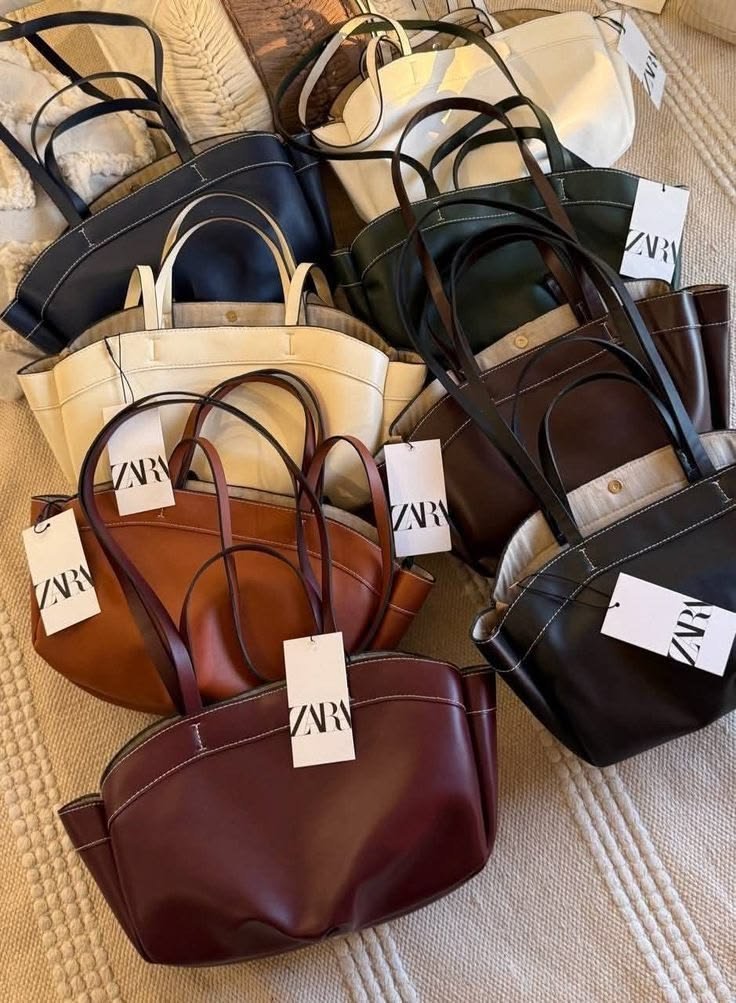 ZARA Handbags & Fashion Accessories Liquidation Pallets