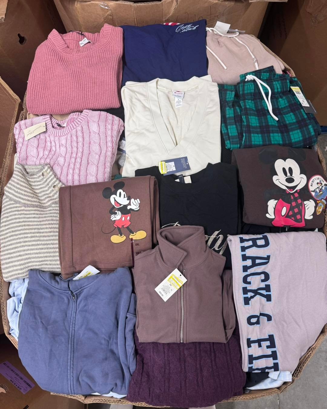 TARGET WOMEN’S WINTER CLOTHING PALLET
