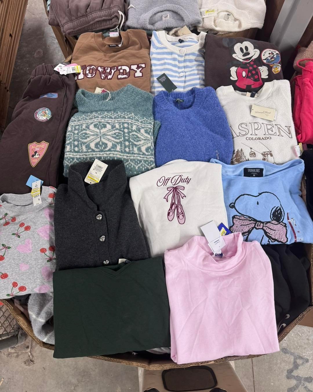 TARGET WOMEN’S WINTER CLOTHING PALLET