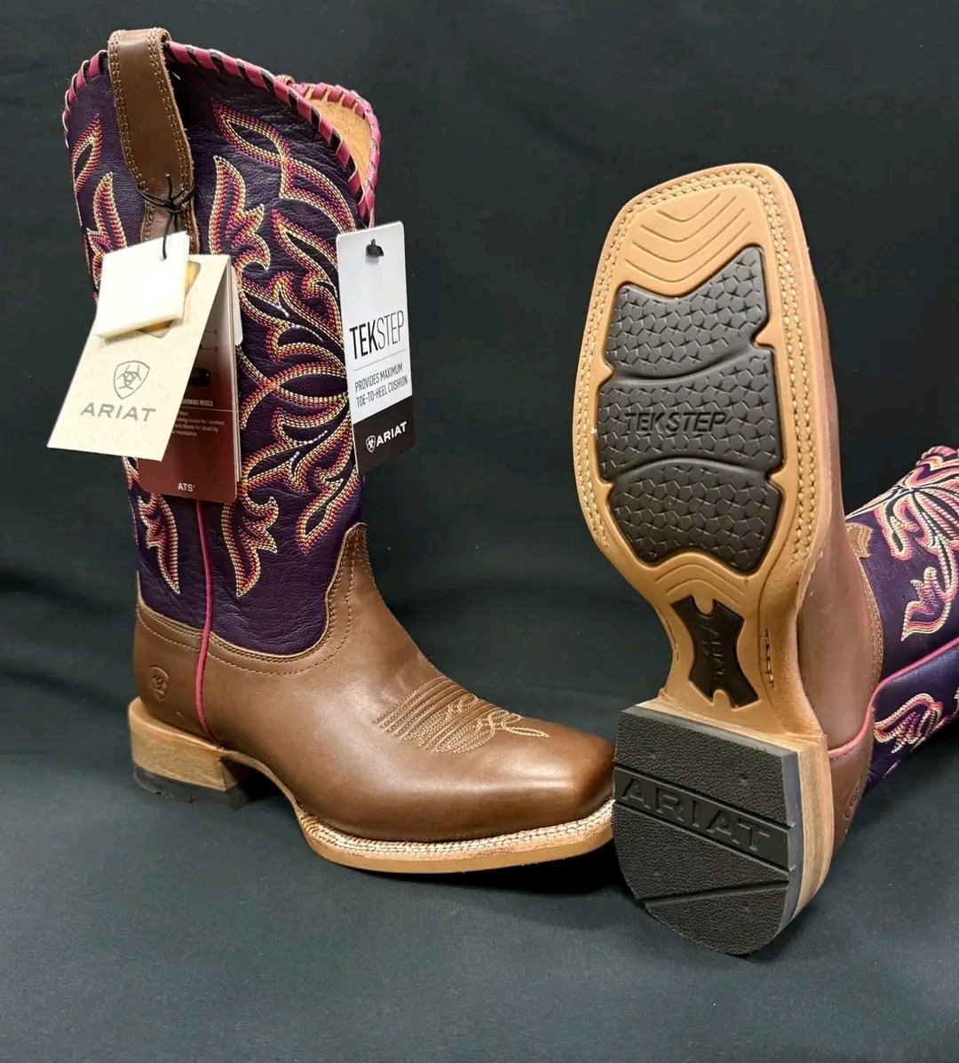 COWBOY BOOTS (WESTERN BOOTS) LIQUIDATION PALLET — WHOLESALE FOOTWEAR